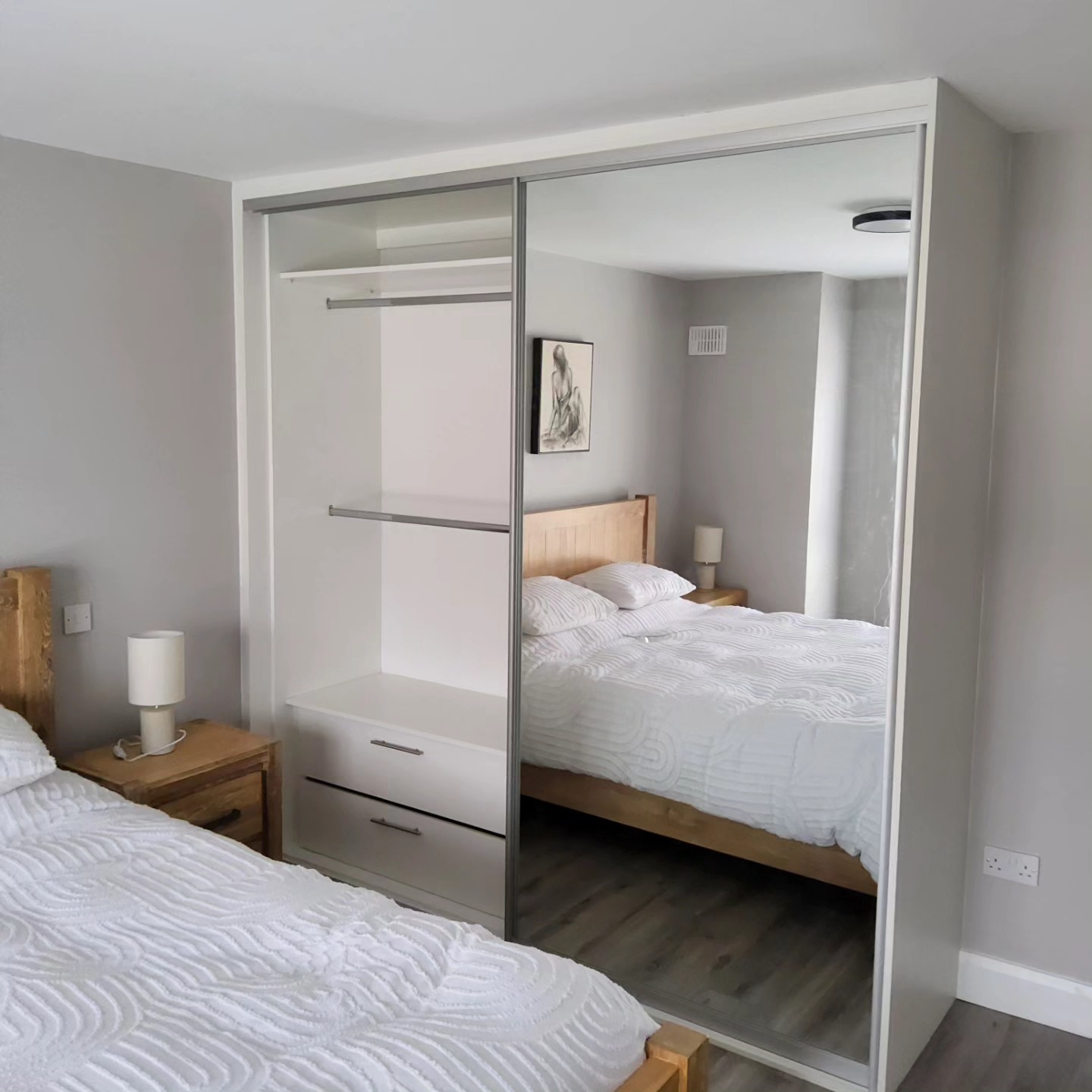 Mirrored Sliding Wardrobe